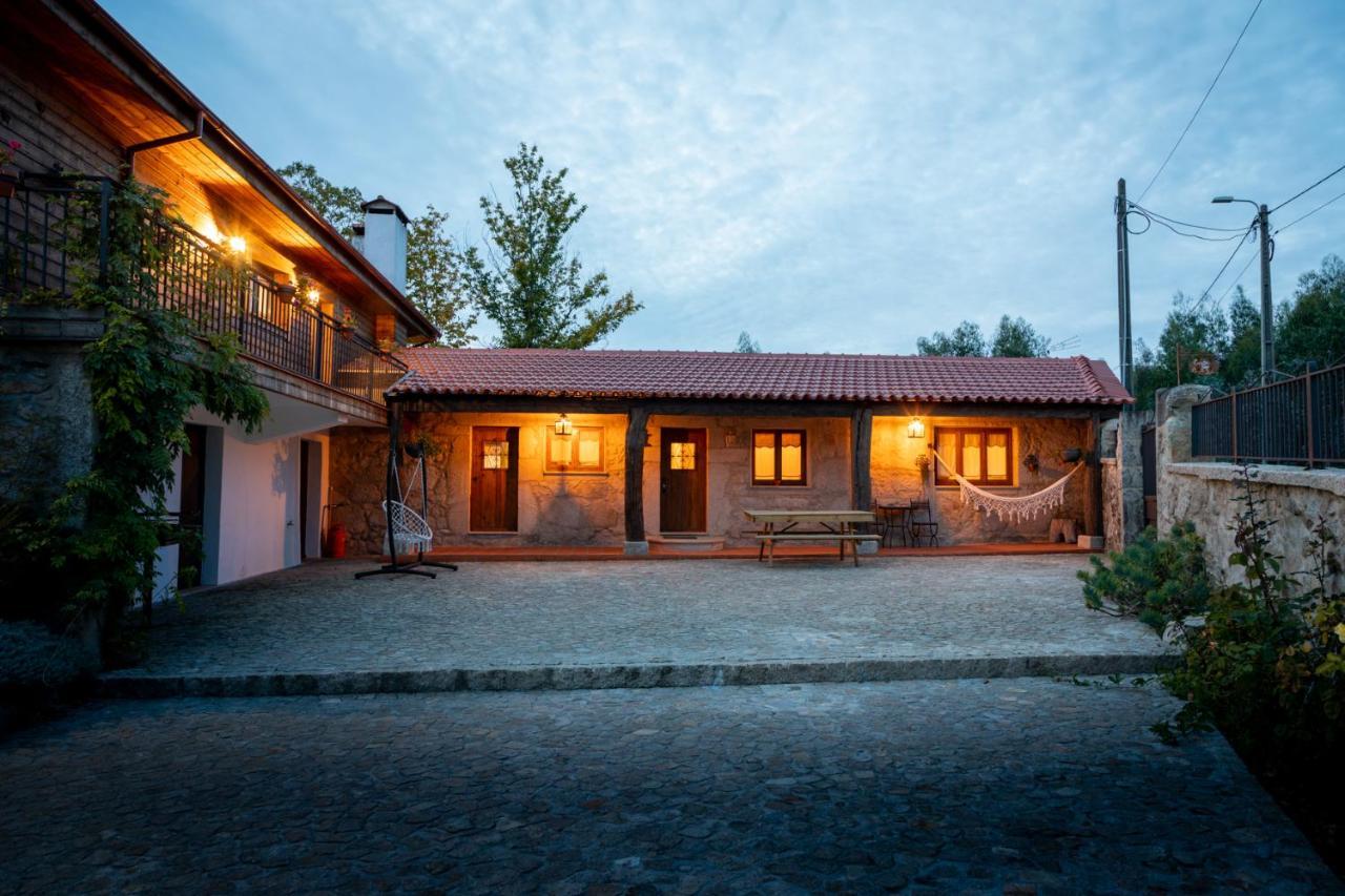 Quinta Ze Do Coval Apartment